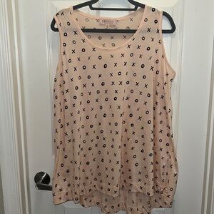 Philosophy tank. Pale pink with XO design. Size 0X.